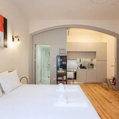 Appartement Modern Retro Downtown By Lovelystay Porto