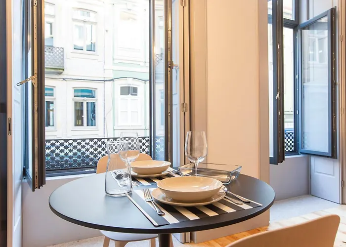 Apartamento Modern Retro Downtown By Lovelystay