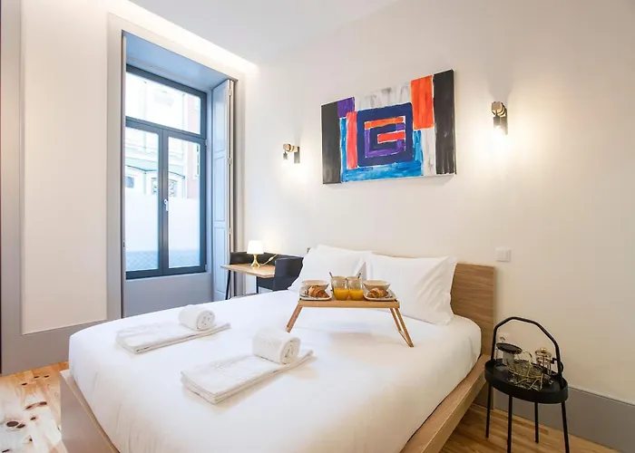 Modern Retro Downtown By Lovelystay Apartamento Porto