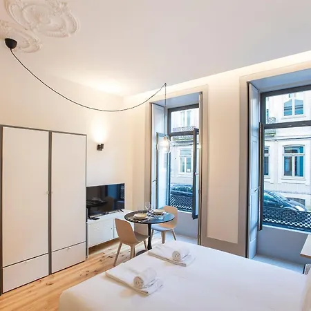 Modern Retro Downtown By Lovelystay * Oporto