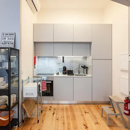 Appartement Modern Retro Downtown By Lovelystay Porto