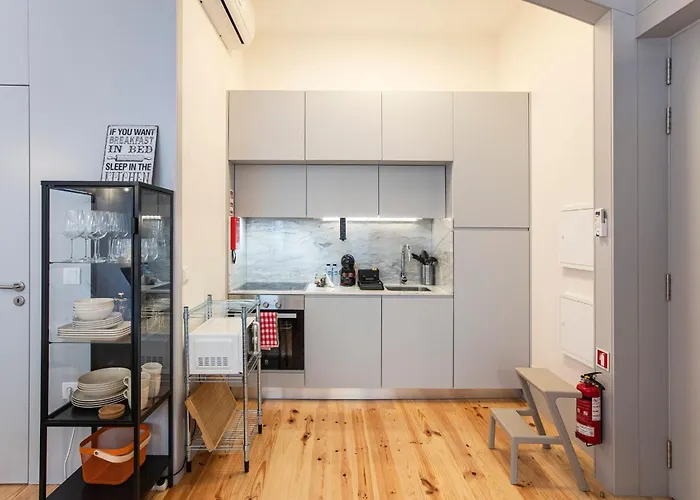 Lejlighed Modern Retro Downtown By Lovelystay Porto