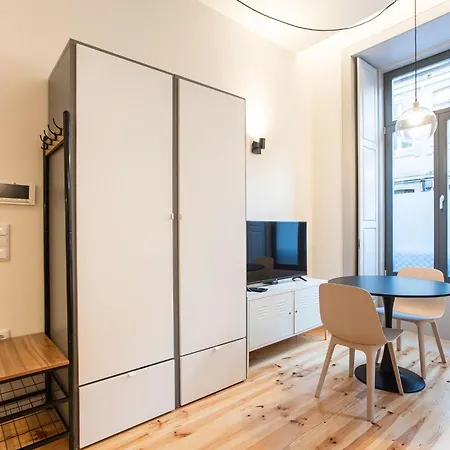 Modern Retro Downtown By Lovelystay * Porto